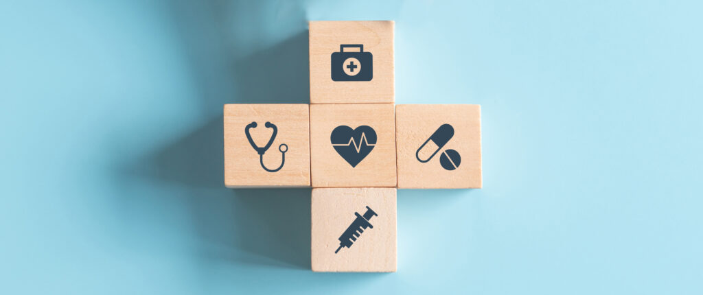 Building blocks with medical icons | Blocs de construction avec icônes médicales |